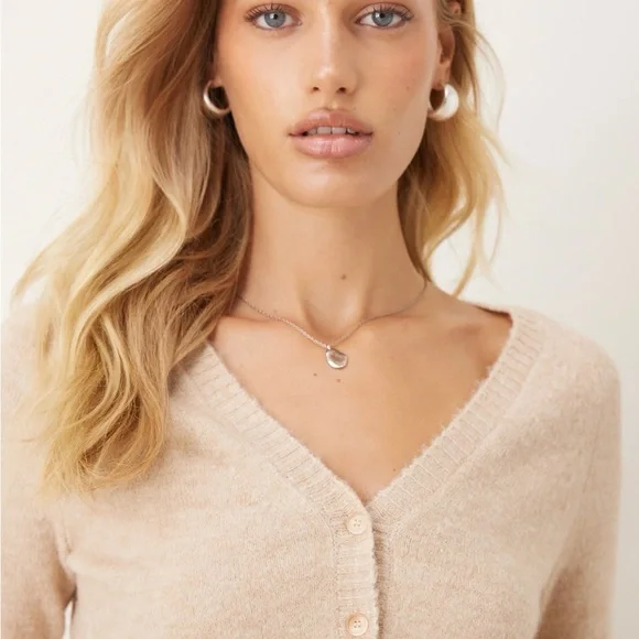 Free People School Girl Cardigan in Pearl Melange - Picture 4 of 10